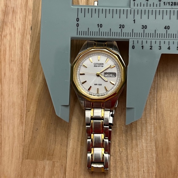 Citizen Eco-Drive Ladies Watch Two Tone Bracelet White Dial Day Date Window - Picture 11 of 11